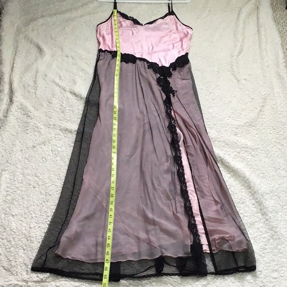 NEW Vtg.💕 Victoria’s Secret Long nightie - Picture 9 of 14